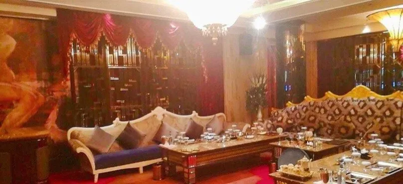 南宁这家东方魅力（格莱美）包厢还没来人的那段时间里长什么样，静下来之后反而看到了很多平时忽略的东西